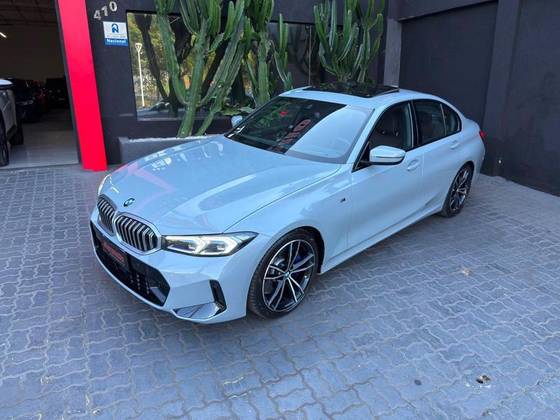BMW 320i 2.0 16V TURBO FLEX M SPORT AUTOMÁTICO BMW 320i 2.0 16V TURBO FLEX M SPORT AUTOMÁTICO